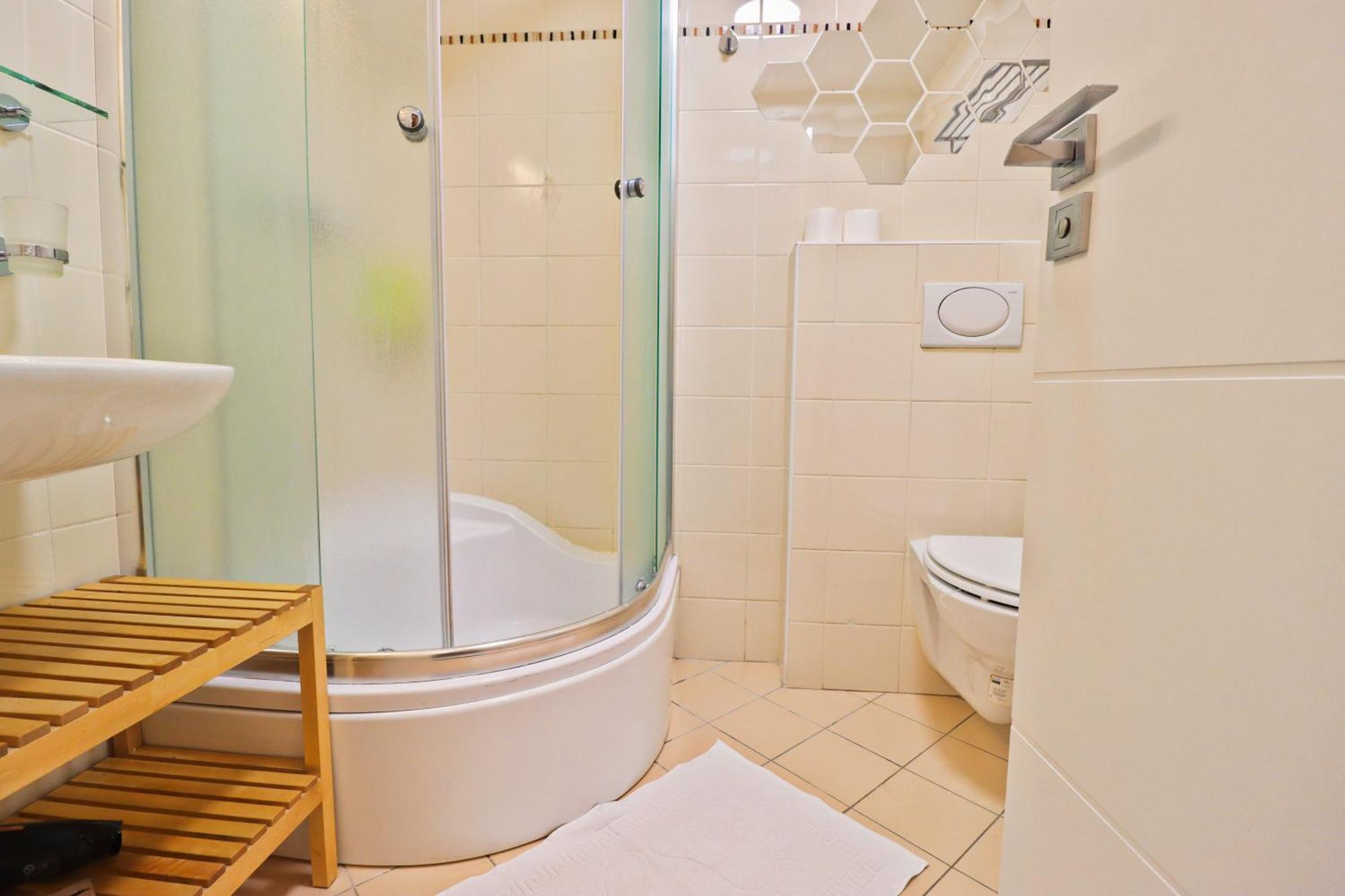 A Comfy In Smichov - Andel Prague