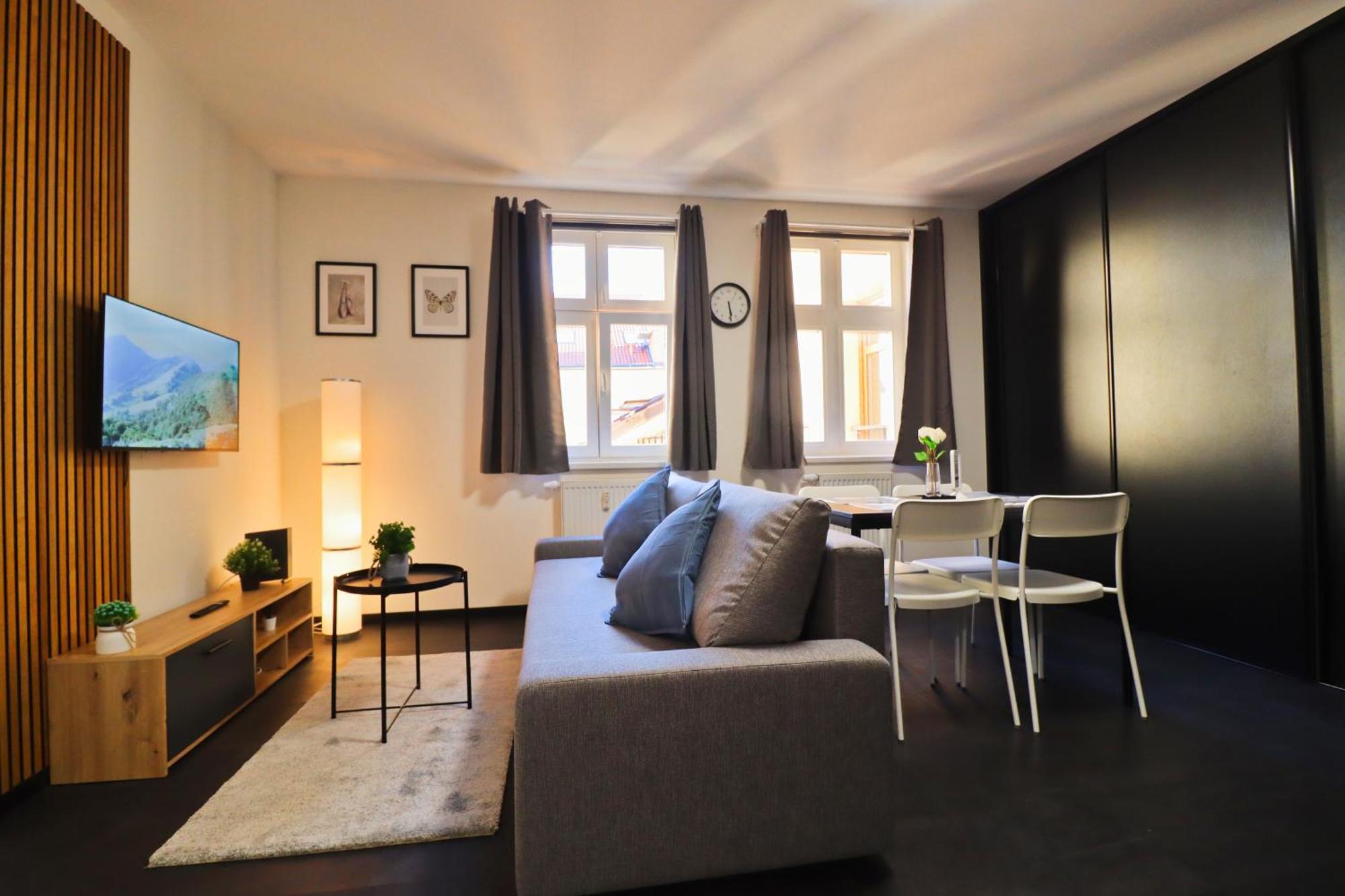Apartment A Comfy In Smichov - Andel Prague
