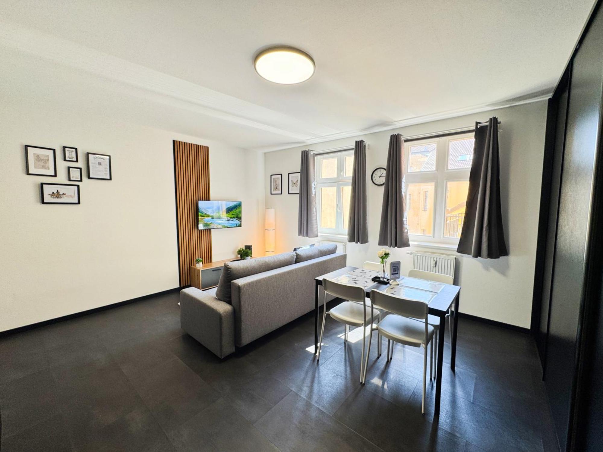 A Comfy In Smichov - Andel * Prague